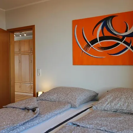 Inselblume 55 - In Der Strandburg Mit Hund Burgtiefe auf Fehmarn